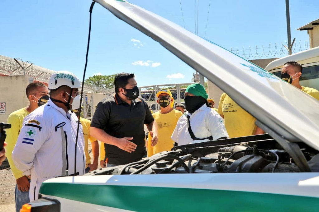 Plan Cero Ocio ayuda a reparar ambulancias