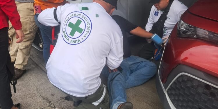 Atención a Lesionados en Accidente de Camión en Los Próceres